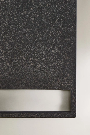 Чёрный металлический фонарь- Заказать в России