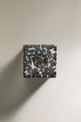 Подсвечник с узорами- Заказать в России