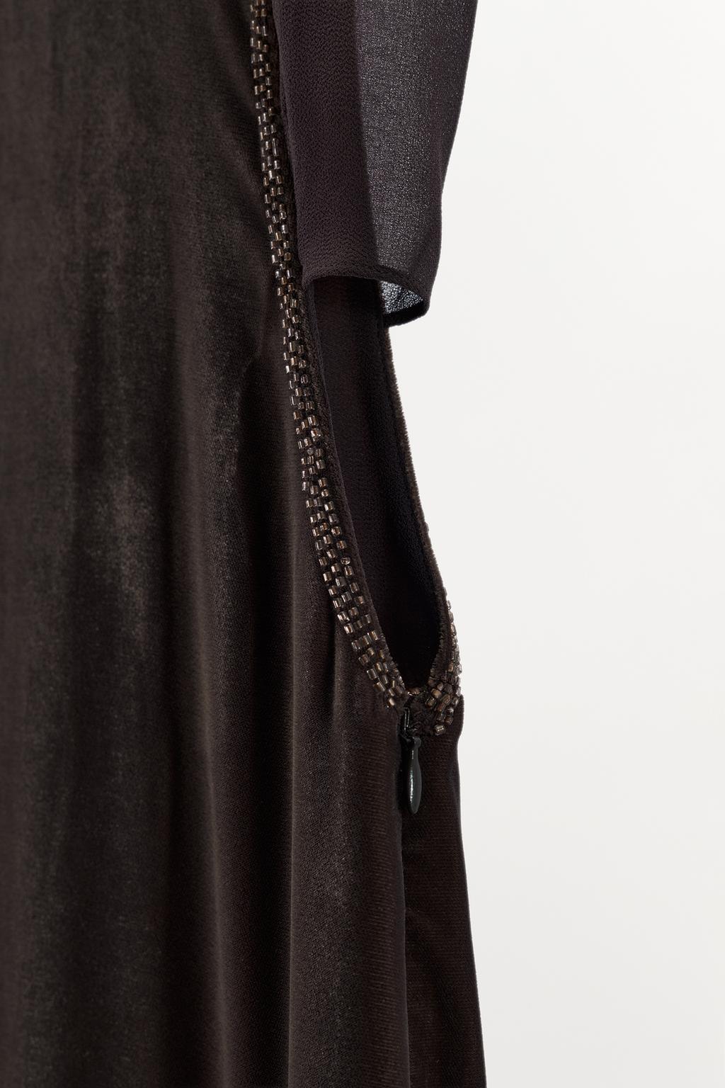 КОМБИНИРОВАННОЕ ПЛАТЬЕ ИЗ БАРХАТА С БИСЕРОМ И БАХРОМОЙ