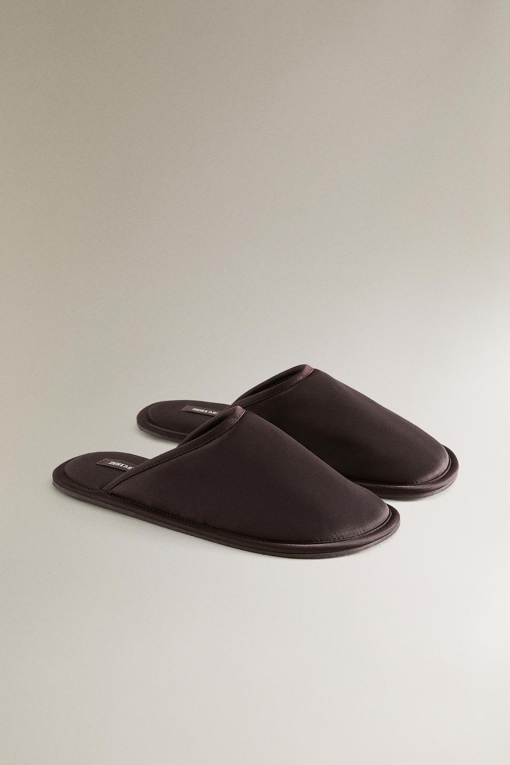 Туфли-сабо из атласа