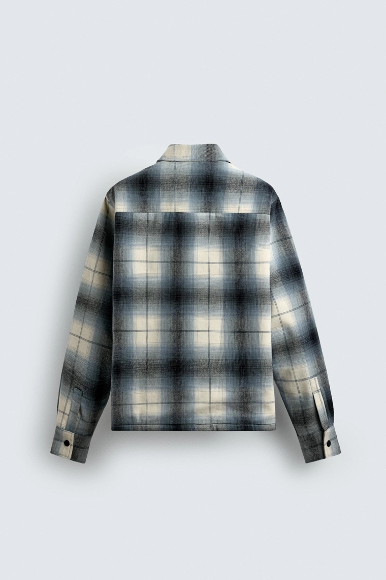 Рубашка в клетку с контрастным подкладом