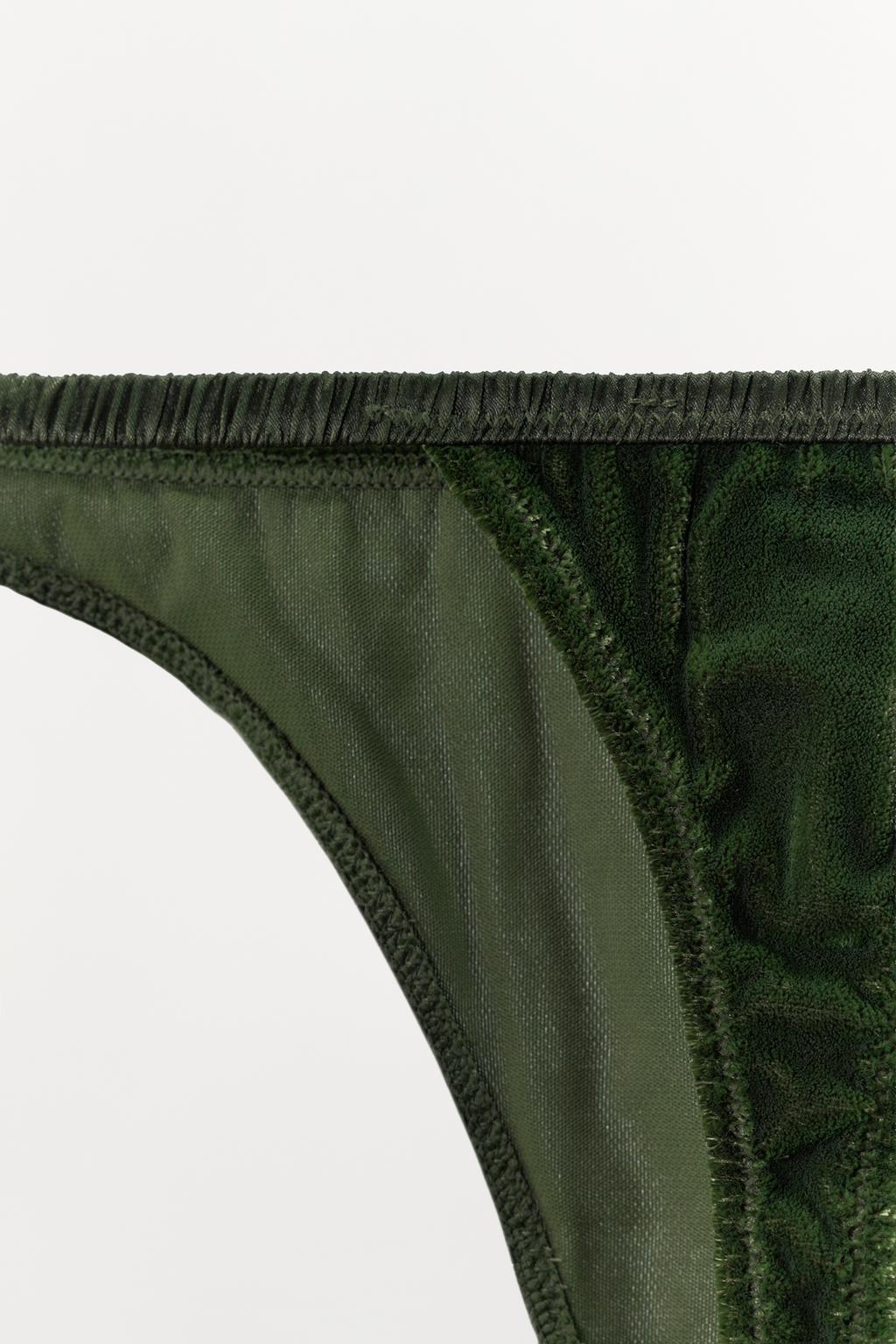 БАРХАТНЫЕ ТРУСЫ ТАНГА