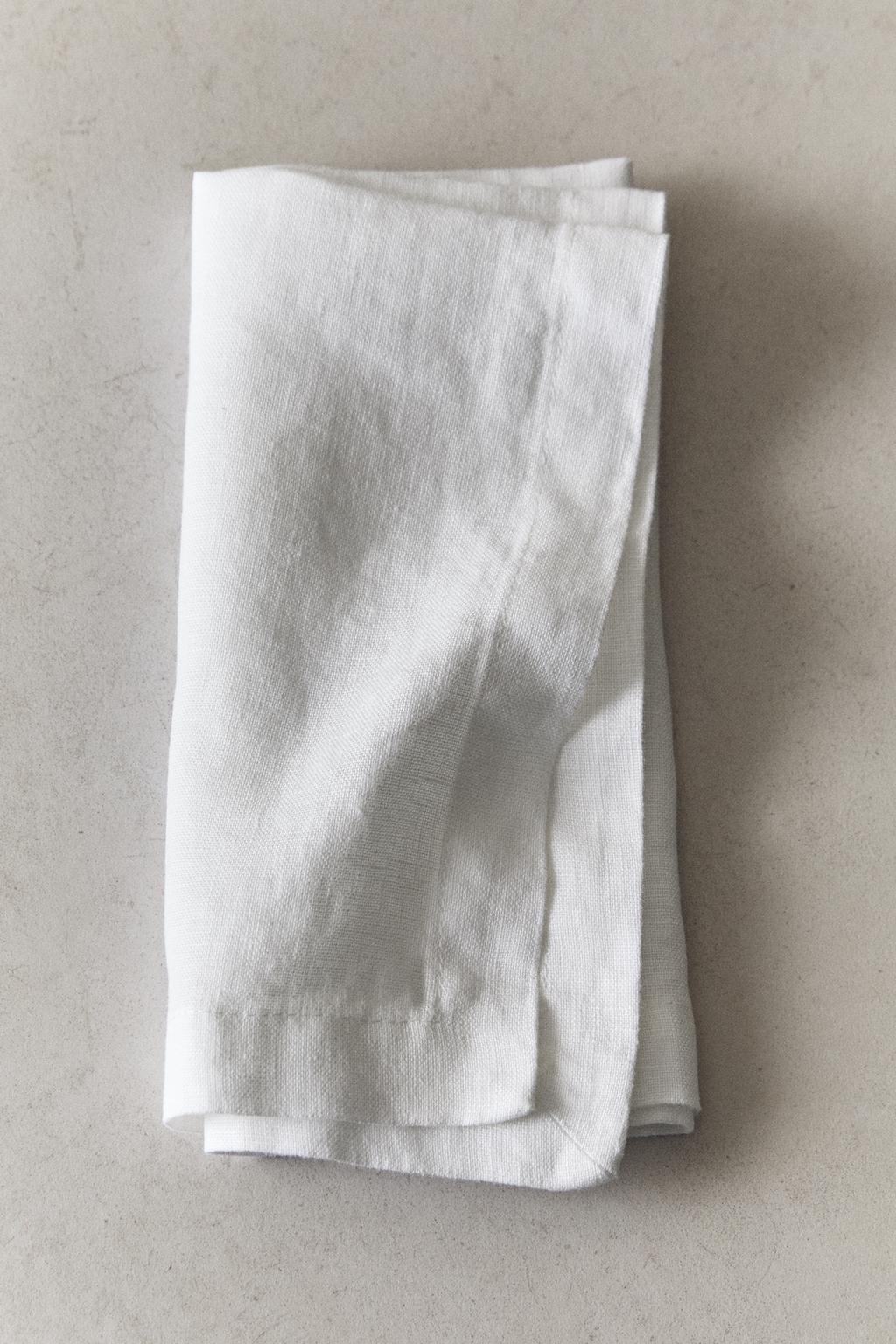 Набор скатертей из молочного льна (набор из 2 шт.)