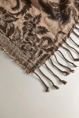 Плед с цветочным жаккардом- Заказать в России