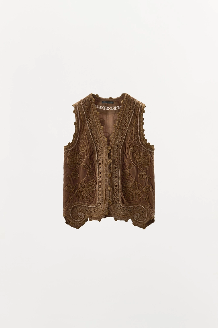 Жилет из бархата вышивка бисером limited edition