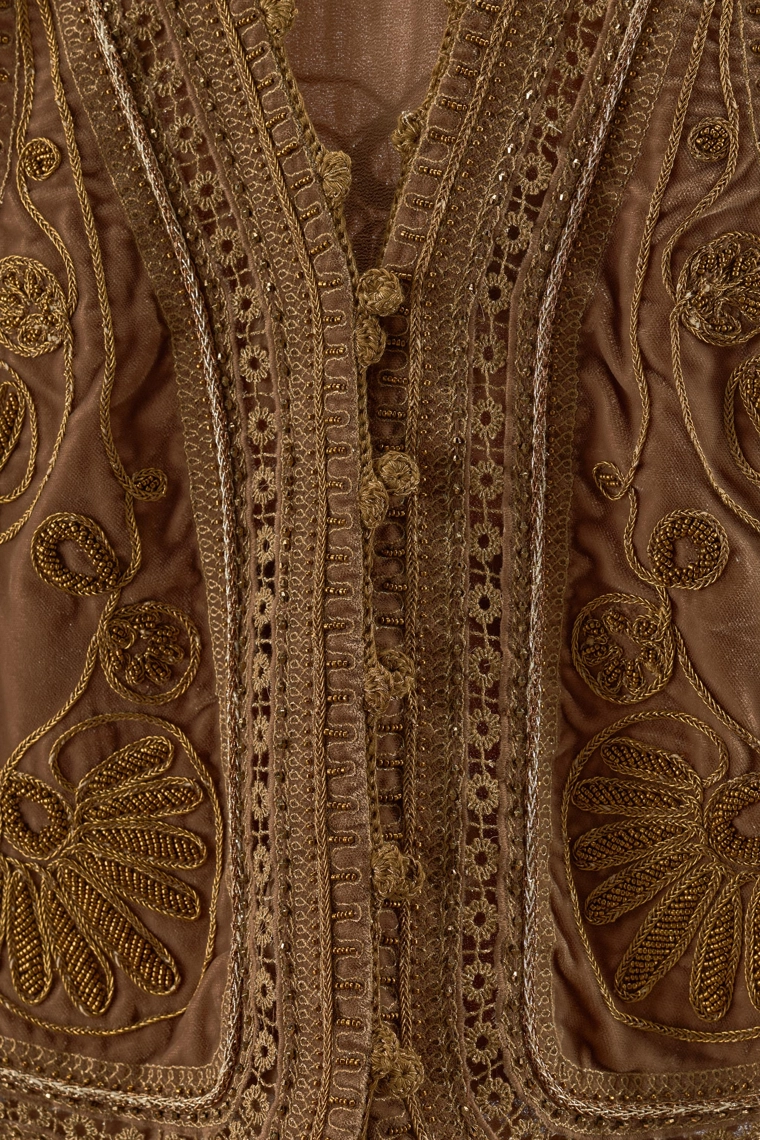 Жилет из бархата вышивка бисером limited edition