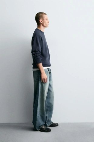 Свитер из мягкой рельефной ткани