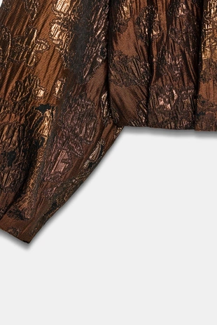 Бомбер из жаккарда с блеском- Заказать в России