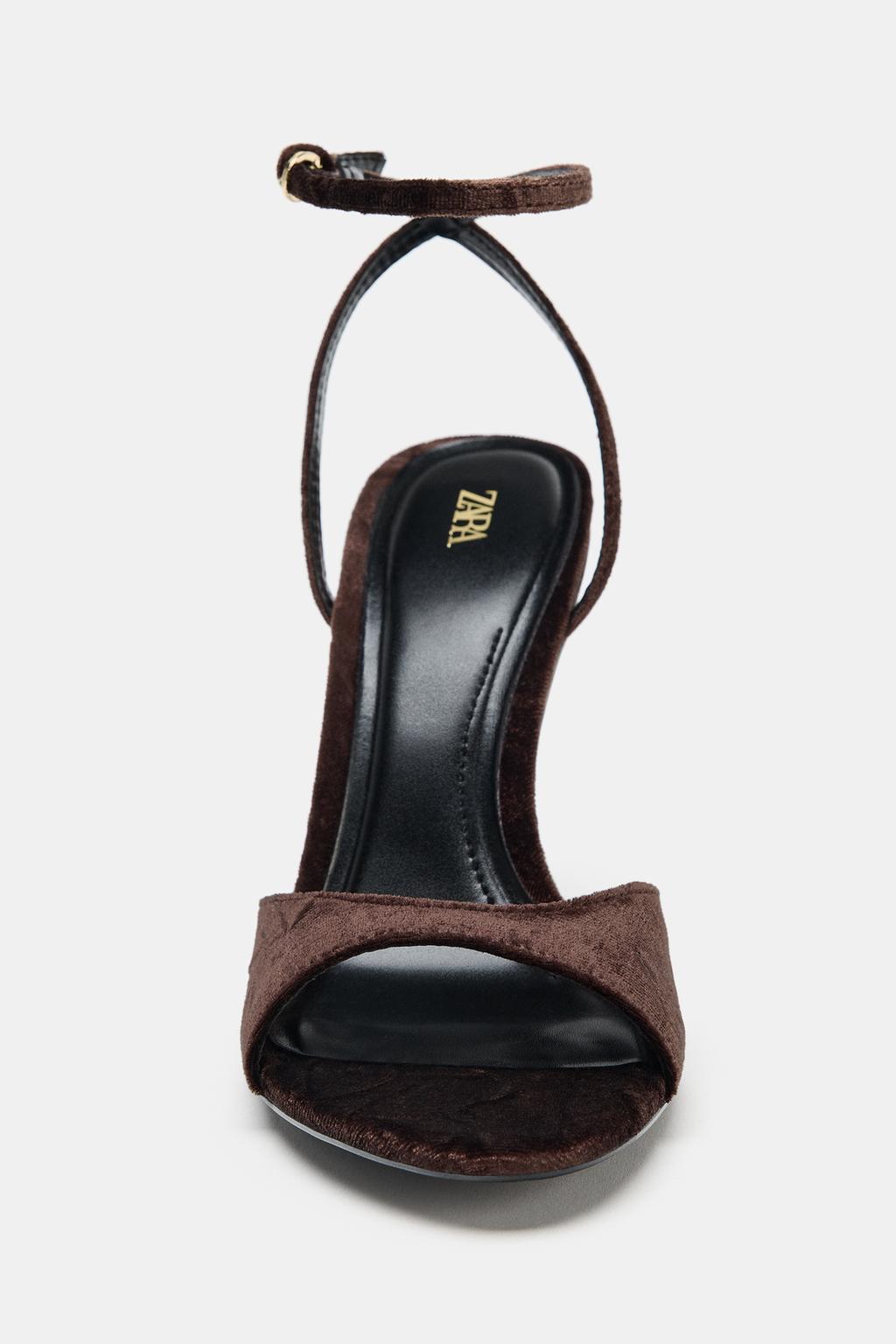 БАРХАТНЫЕ БОСОНОЖКИ НА КАБЛУКЕ