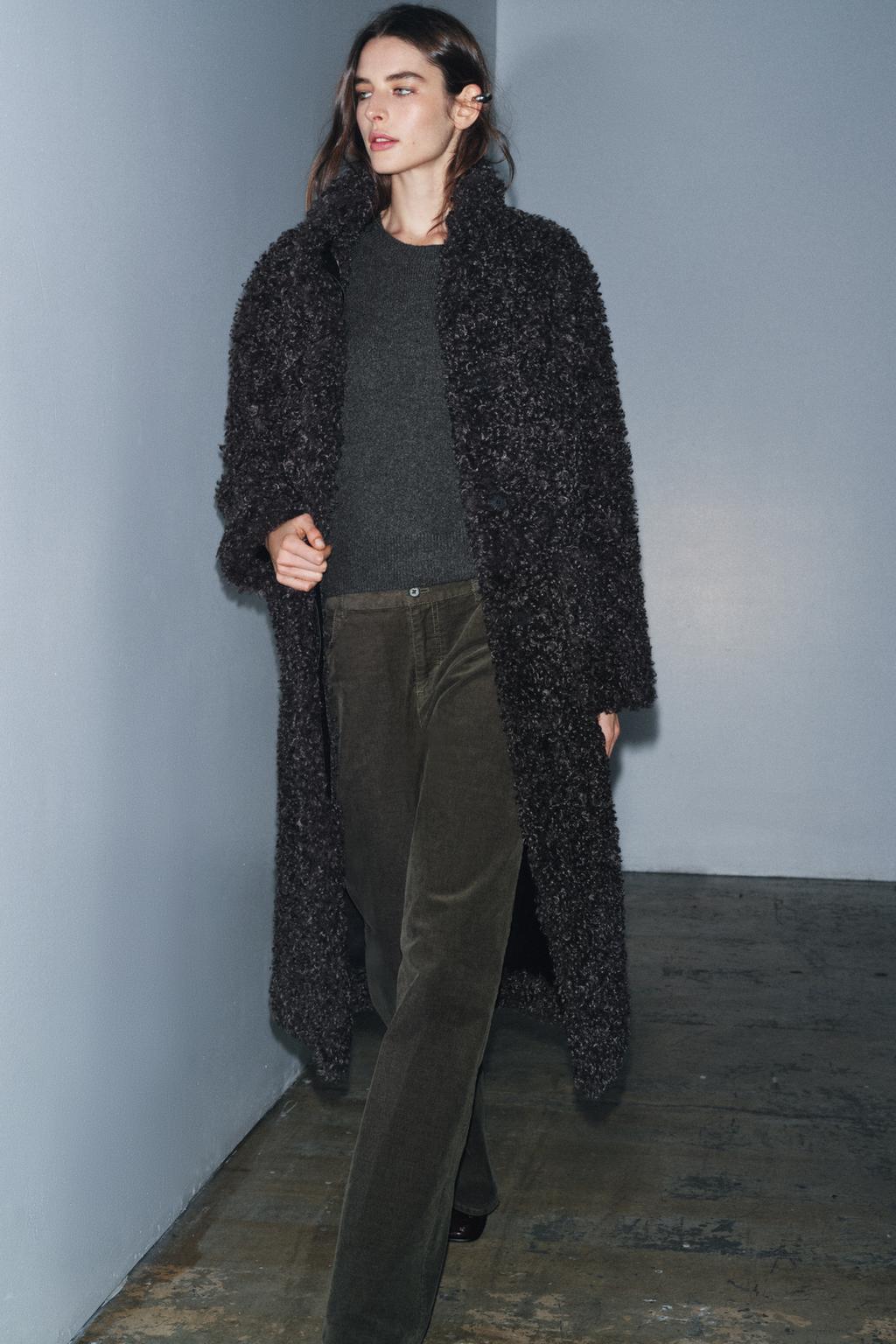 ДЛИННОЕ ПАЛЬТО ИЗ ИСКУССТВЕННОЙ ОВЧИНЫ — ZW COLLECTION