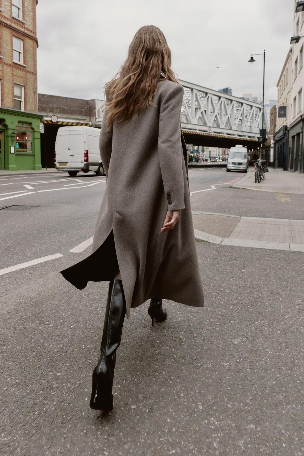 ДЛИННОЕ ДВУБОРТНОЕ ПАЛЬТО