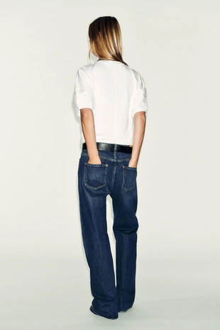 Футболка с контрастным цветочным принтом- Заказать в России