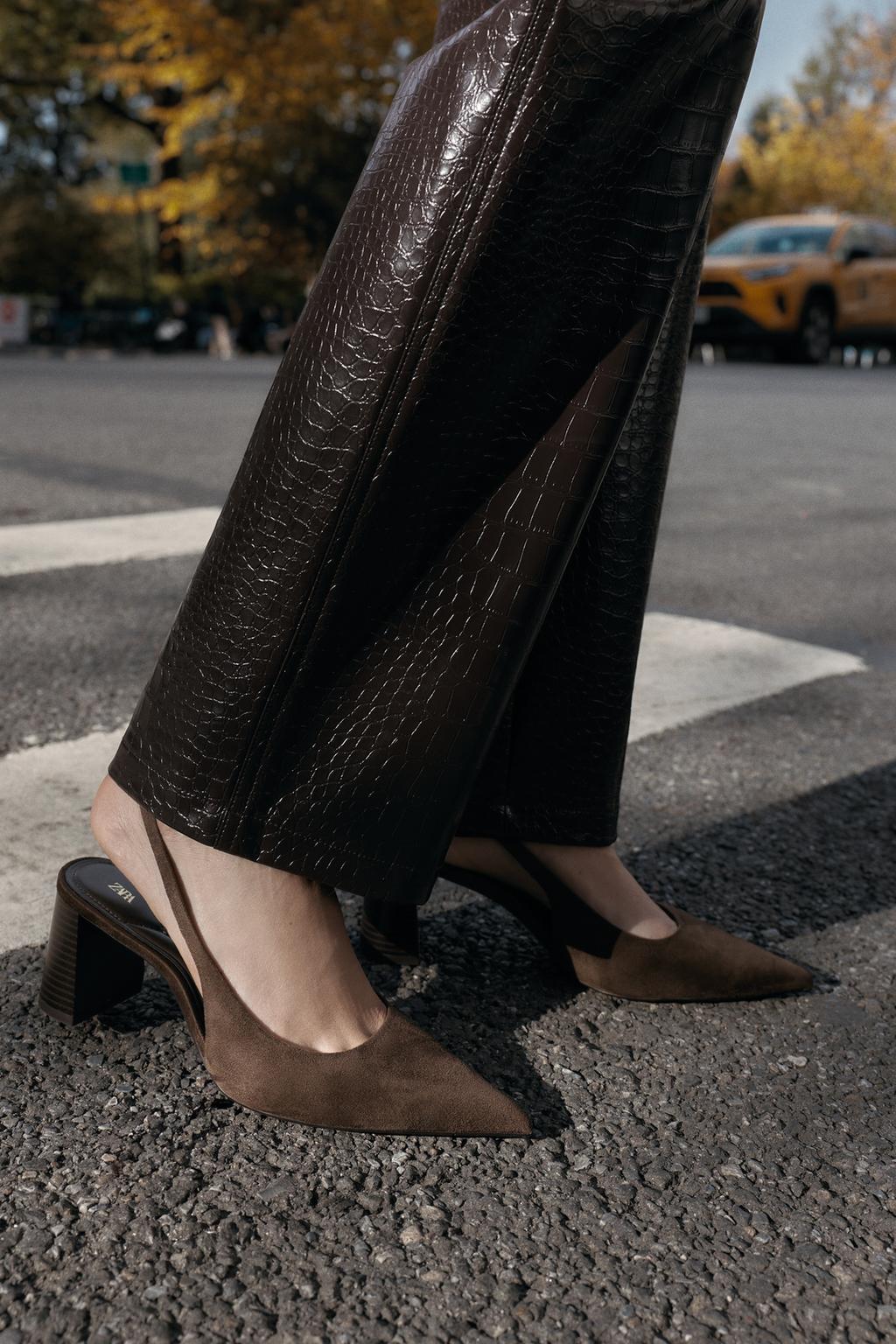 ТУФЛИ-МЮЛИ НА КАБЛУКЕ