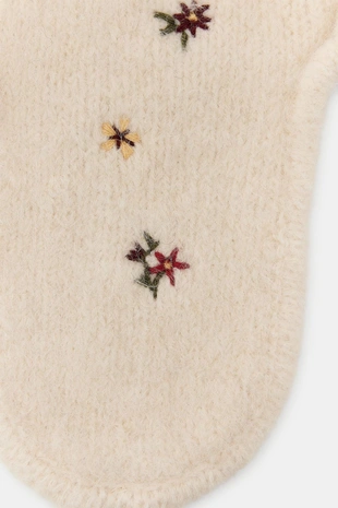 Шапка с ушками и вышивкой- Заказать в России