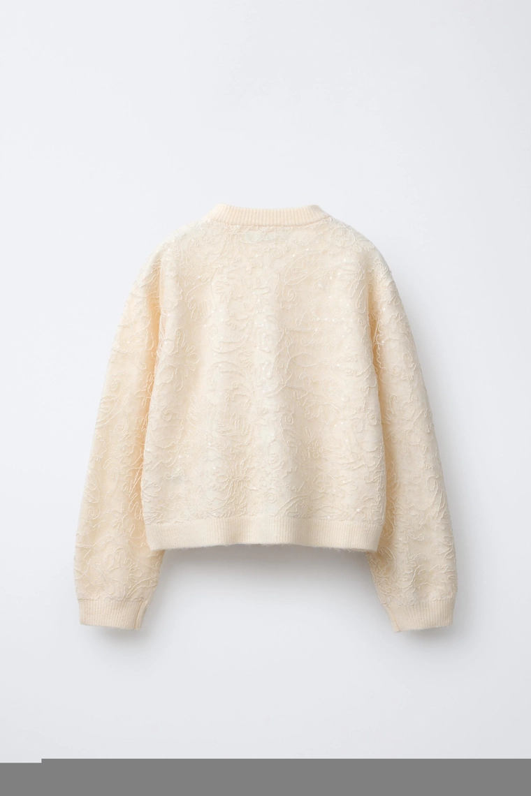 Кардиган с фатином и пайетками