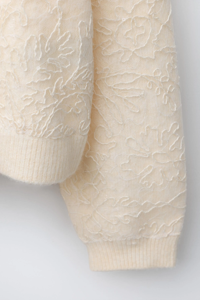 Кардиган с фатином и пайетками