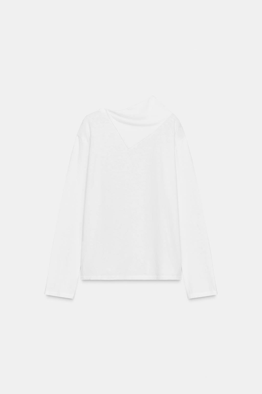 ФУТБОЛКА С ДЛИННЫМИ РУКАВАМИ И ВОРОТНИКОМ-ПЛАТКОМ