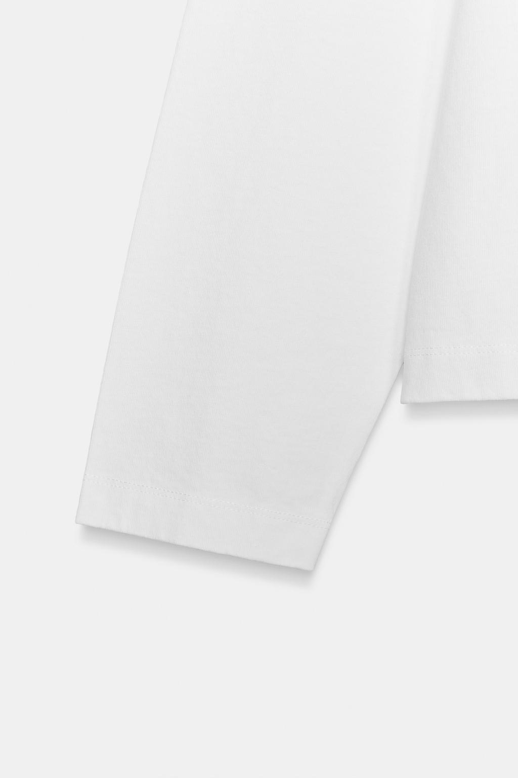 ФУТБОЛКА С ВЫСОКИМ ВОРОТНИКОМ