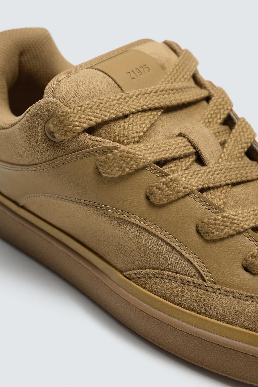 КРОССОВКИ НА ОБЪЕМНОЙ ПОДОШВЕ