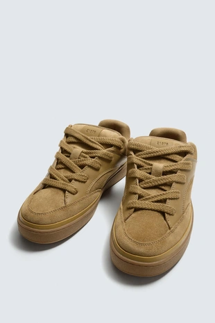 Кроссовки на объемной подошве- Заказать в России