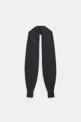 Шарф с имитацией рукавов- Заказать в России