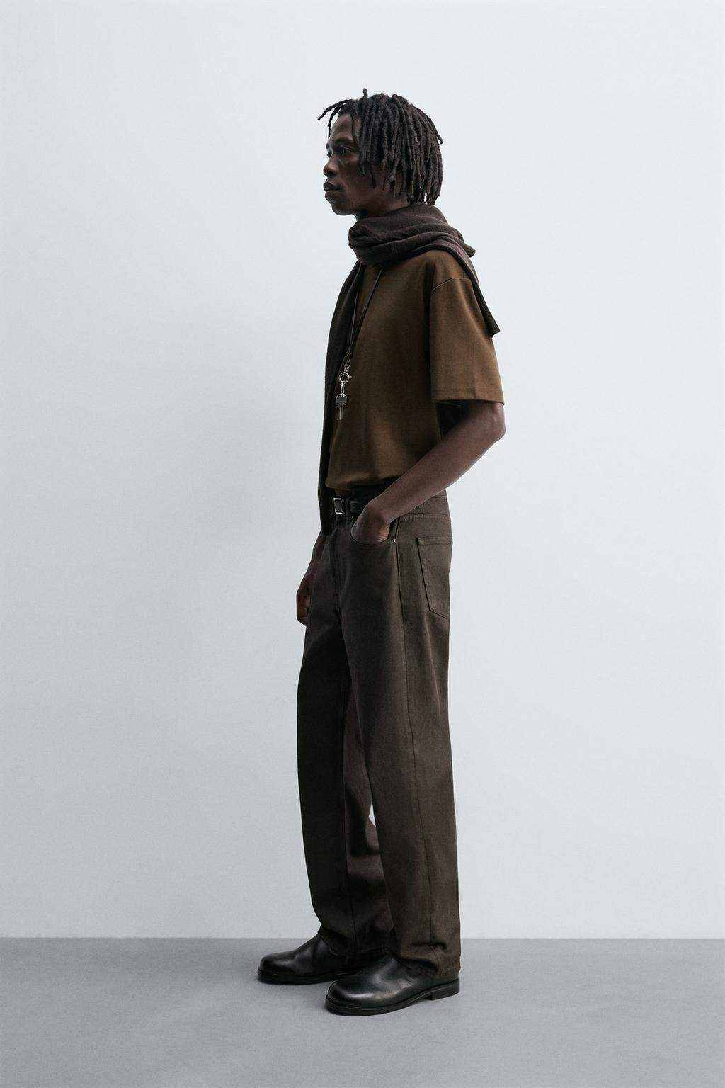 ДЖИНСЫ ПРЯМОГО КРОЯ С ВОЩЕНЫМ ПОКРЫТИЕМ