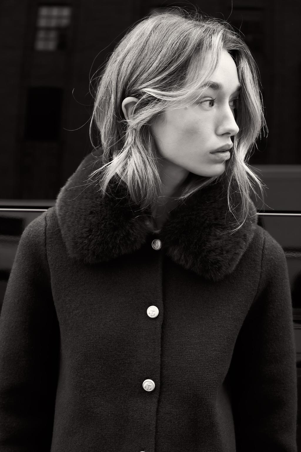 ТРИКОТАЖНЫЙ КАРДИГАН С ВОРОТНИКОМ ИЗ ИСКУССТВЕННОГО МЕХА