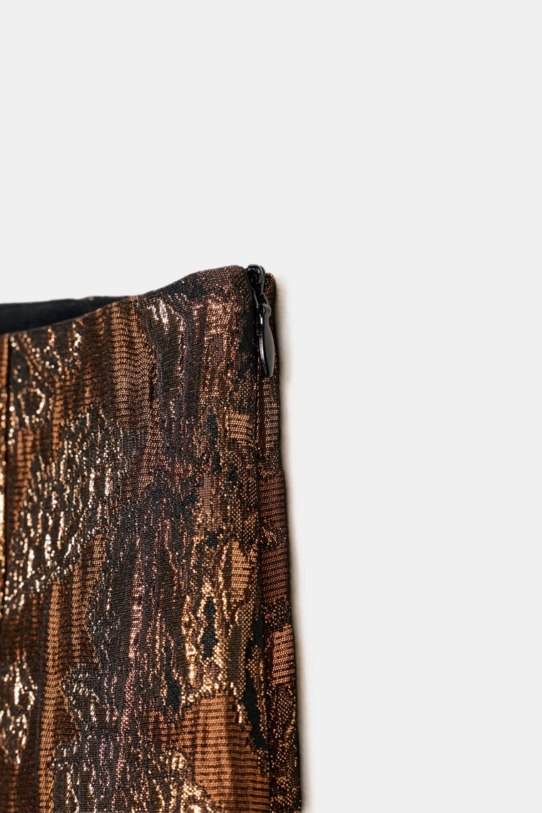 Блестящая юбка-солнце с жаккардовым узором