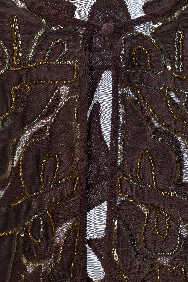 Короткий плащ из бархата с бисером и пайетками