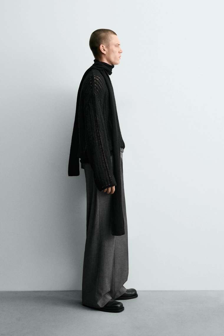 Джемпер с текстурным вязаным узором