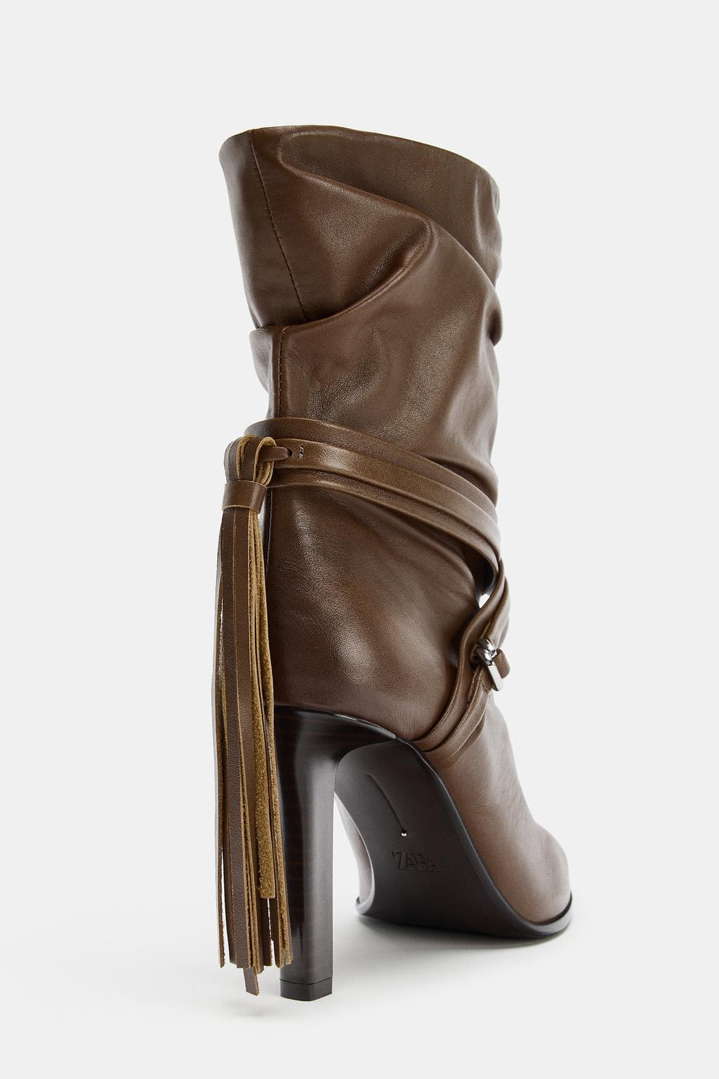 КОЖАНЫЕ БОТИЛЬОНЫ С БАХРОМОЙ