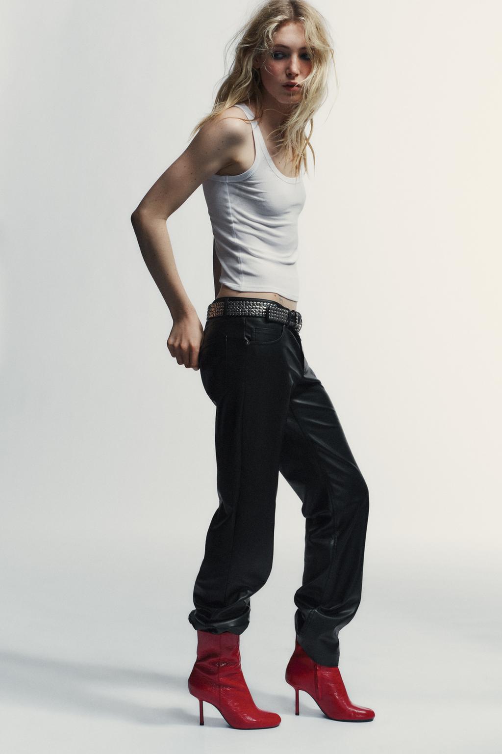 КОЖАНЫЕ БОТИЛЬОНЫ НА ВЫСОКОМ КАБЛУКЕ