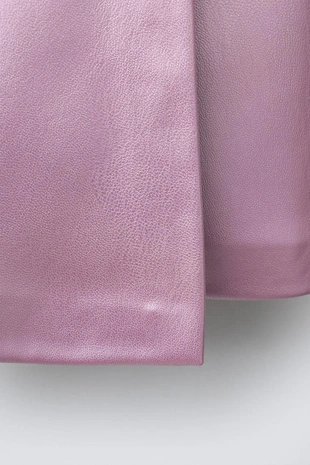 Металлизированная юбка-шорты из искусственной кожи с узором «сердца»- Заказать в России