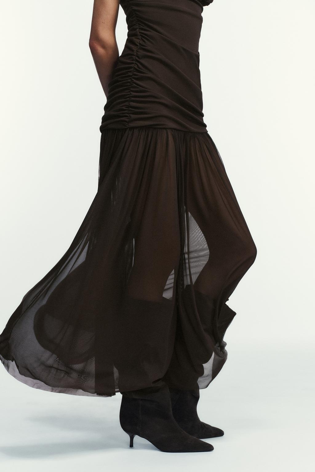 КОМБИНИРОВАННОЕ ПЛАТЬЕ МИДИ СО СБОРКАМИ