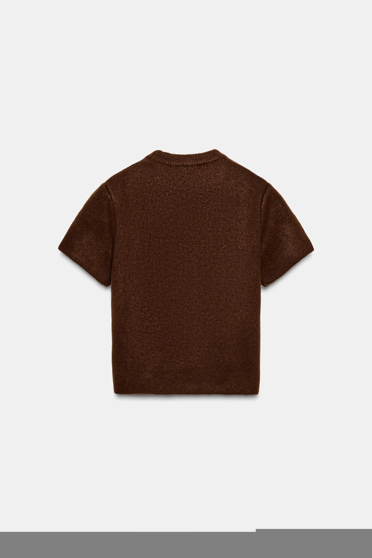 Свитер с короткими рукавами и бисером