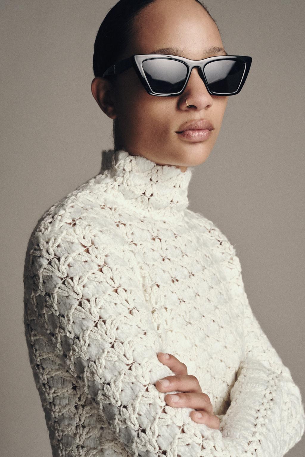 СВИТЕР ИЗ КОМБИНИРОВАННОГО ТРИКОТАЖА