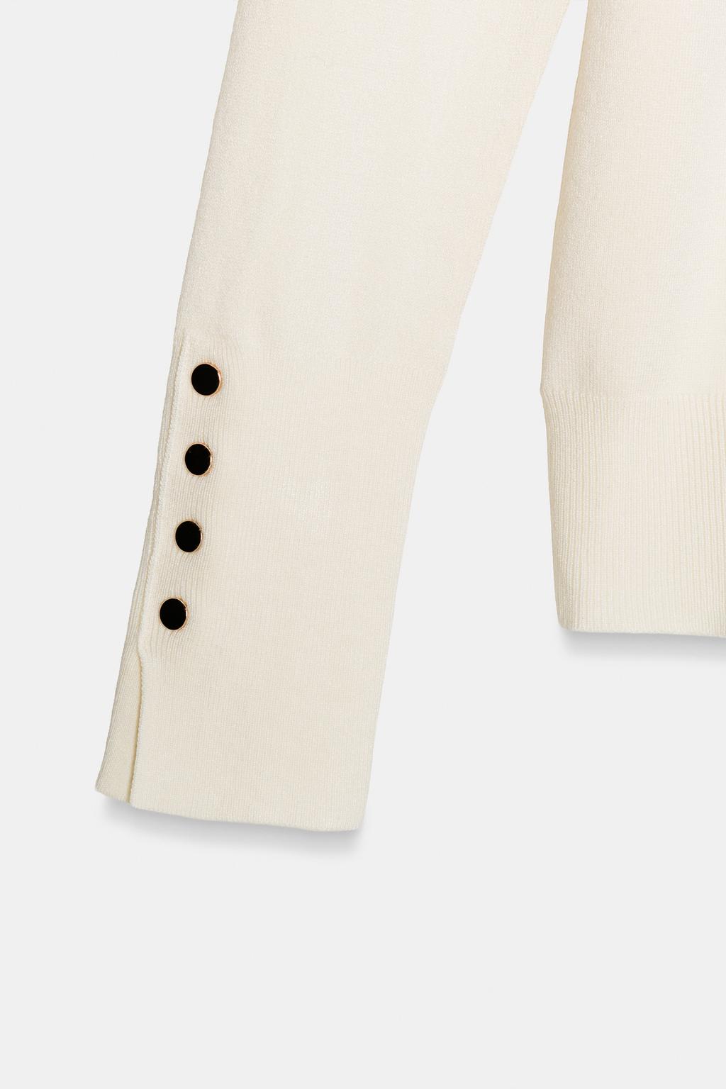 БАЗОВЫЙ ОДНОТОННЫЙ СВИТЕР