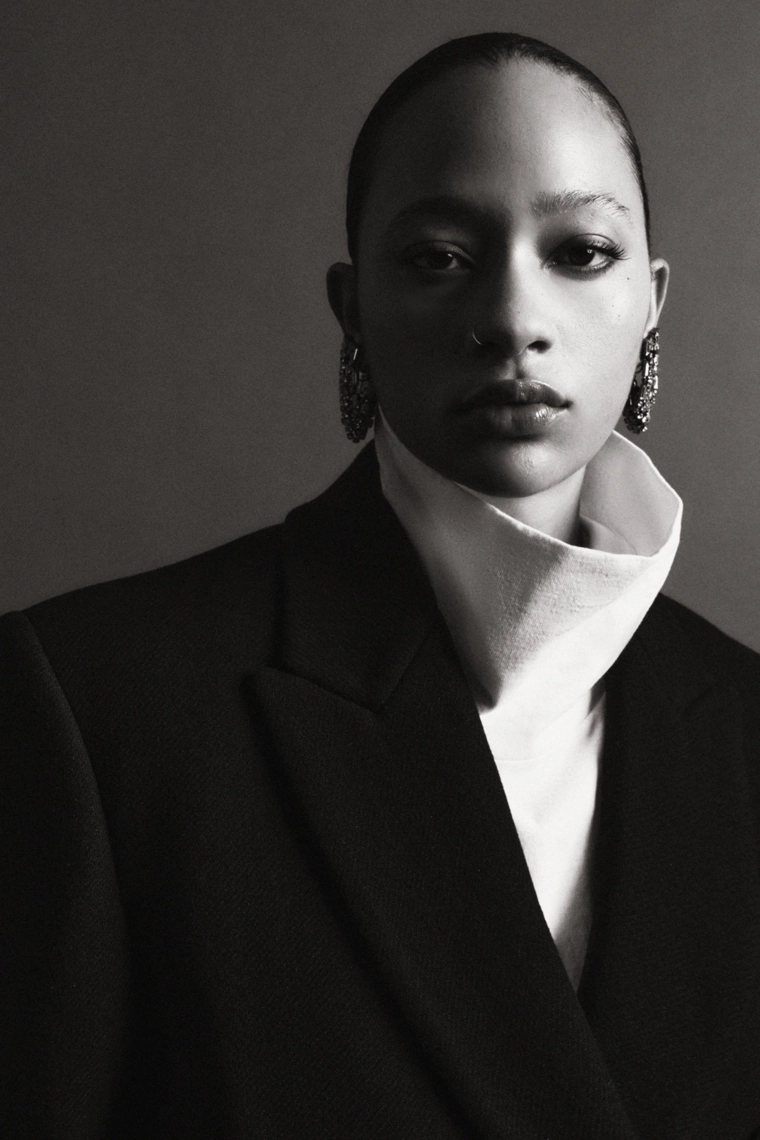 Серьги с драгоценными камнями