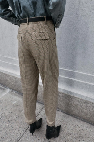 Брюки «гусиная лапка» с ремнем- Заказать в России