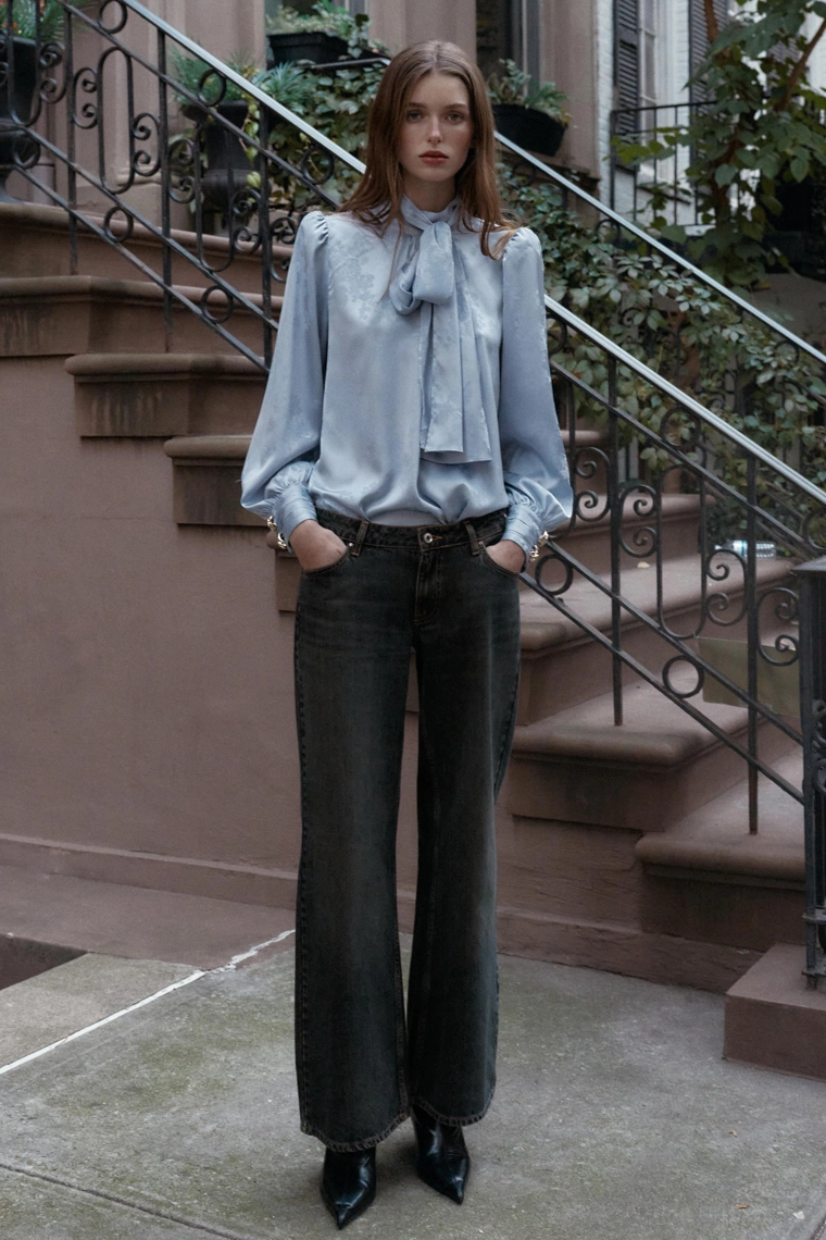 Рубашка с жатым воротником и бантом