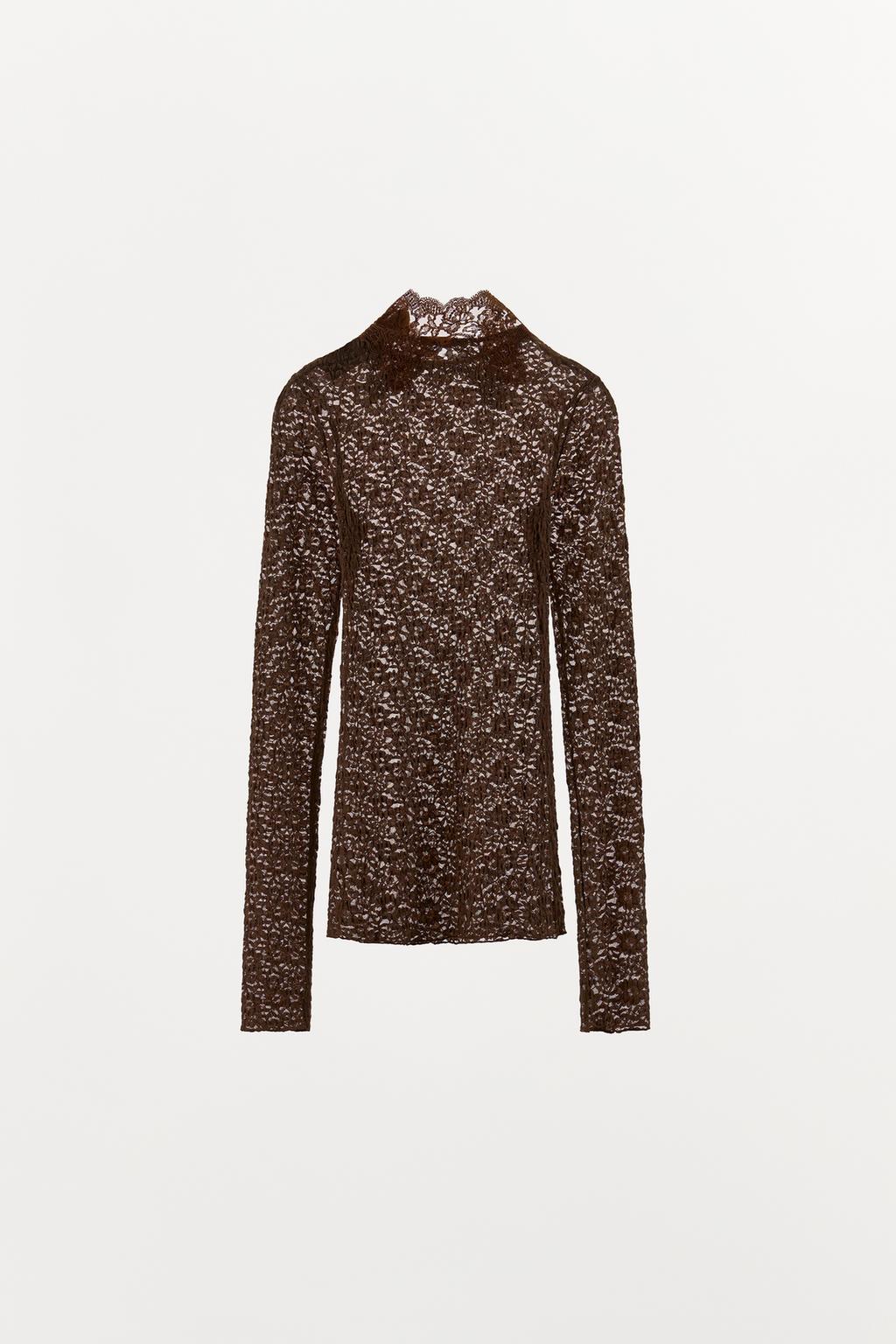 ФУТБОЛКА ИЗ КРУЖЕВА С ВОРОТНИКОМ-СТОЙКОЙ