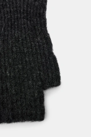 Короткие трикотажные митенки