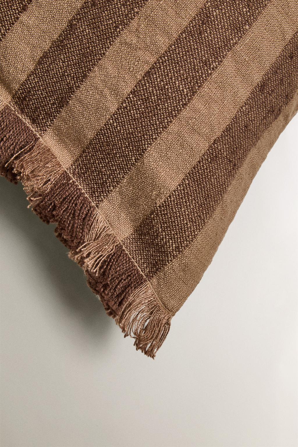 Наволочка в полоску