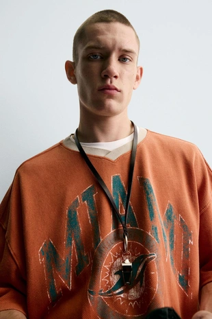 Футболка структурированная NFL MIAMI DOLPHINS- Заказать в России