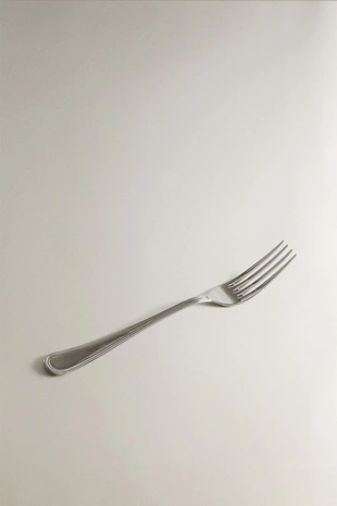 Блестящий стальной вилы- Заказать в России