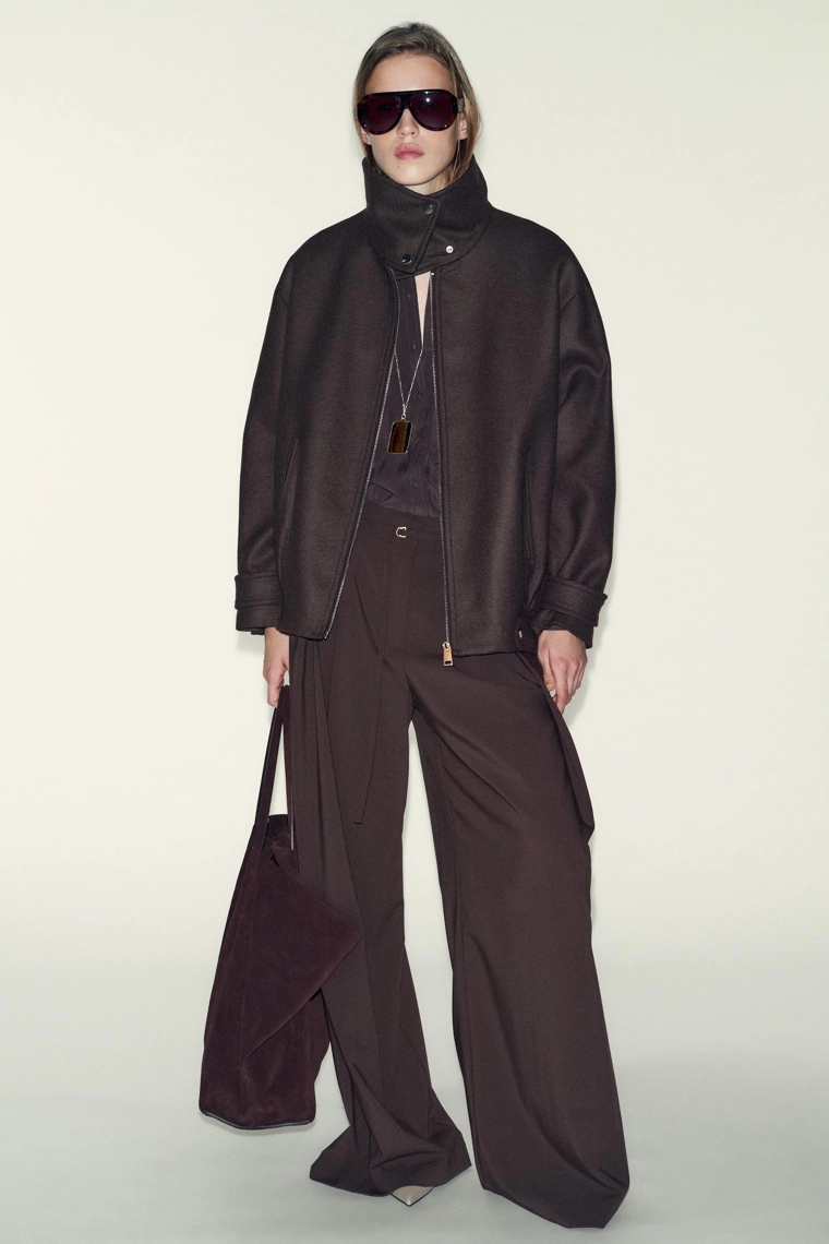 Бомбер из шерстяной смеси с высоким воротником