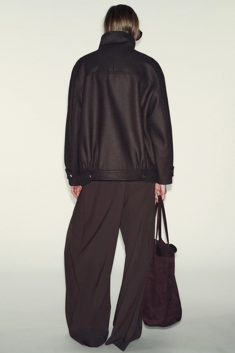 Бомбер из шерстяной смеси с высоким воротником