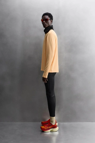 Футболка с длинными рукавами для бега- Заказать в России