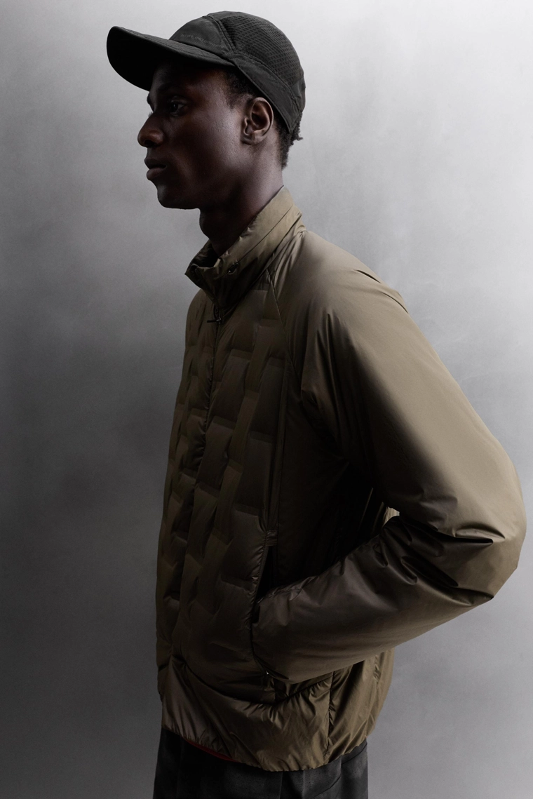 Спортивный пуховик running down blend