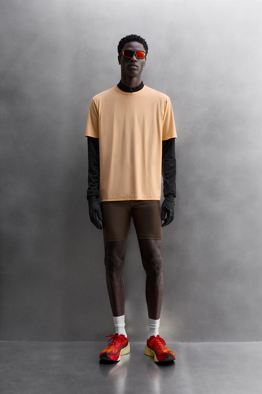 ФУТБОЛКА С КОРОТКИМ РУКАВОМ ДЛЯ БЕГА